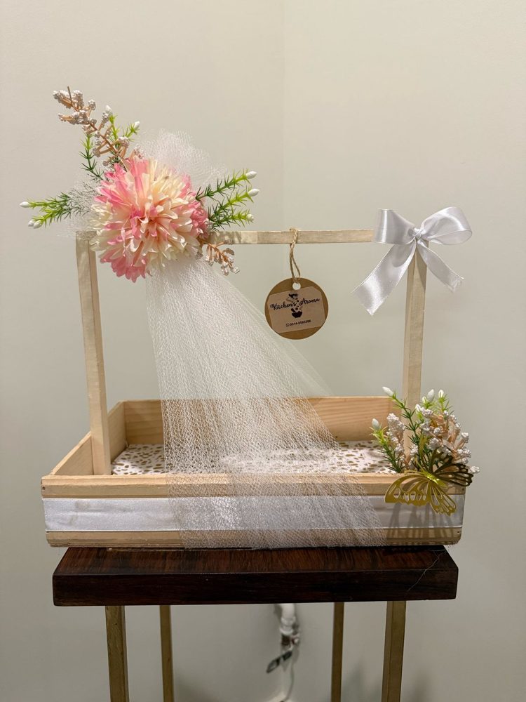 Gift basket with white bow